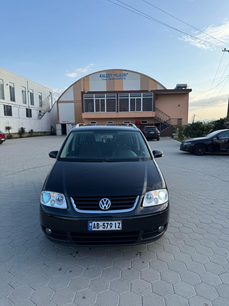 Volkswagen Touran (2008)